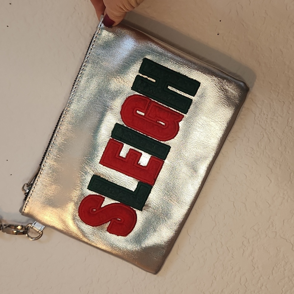 Mad Love Silver Holiday Sleigh Clutch, Size   8.5"‎ x 6"